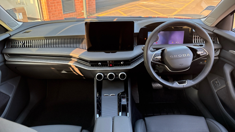 Skoda Superb 1.5 TSI e-TEC SE L 5dr DSG Petrol Hatchback